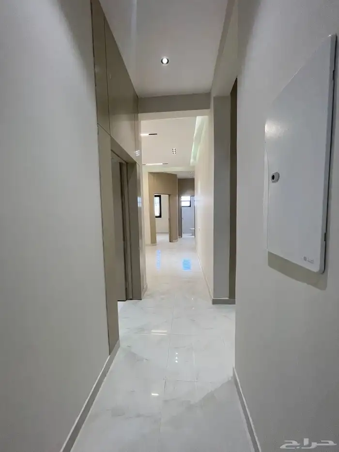 درج داخلي للإيجار بحي البيان جديده وتشطيب فاخر 5