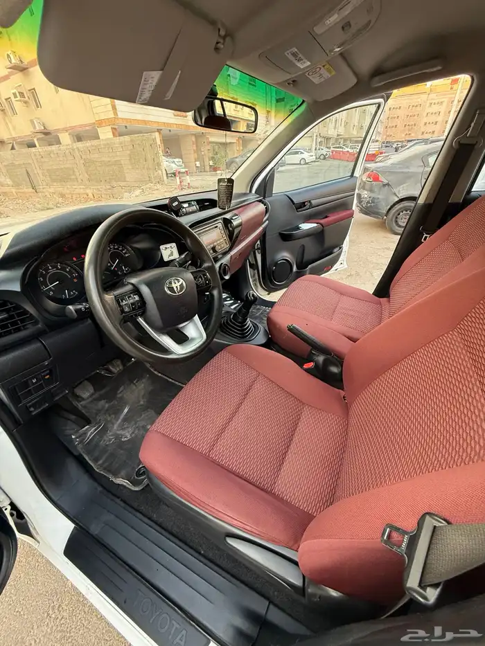 هايلوكس 2017 نظيف جدا للبيع 10