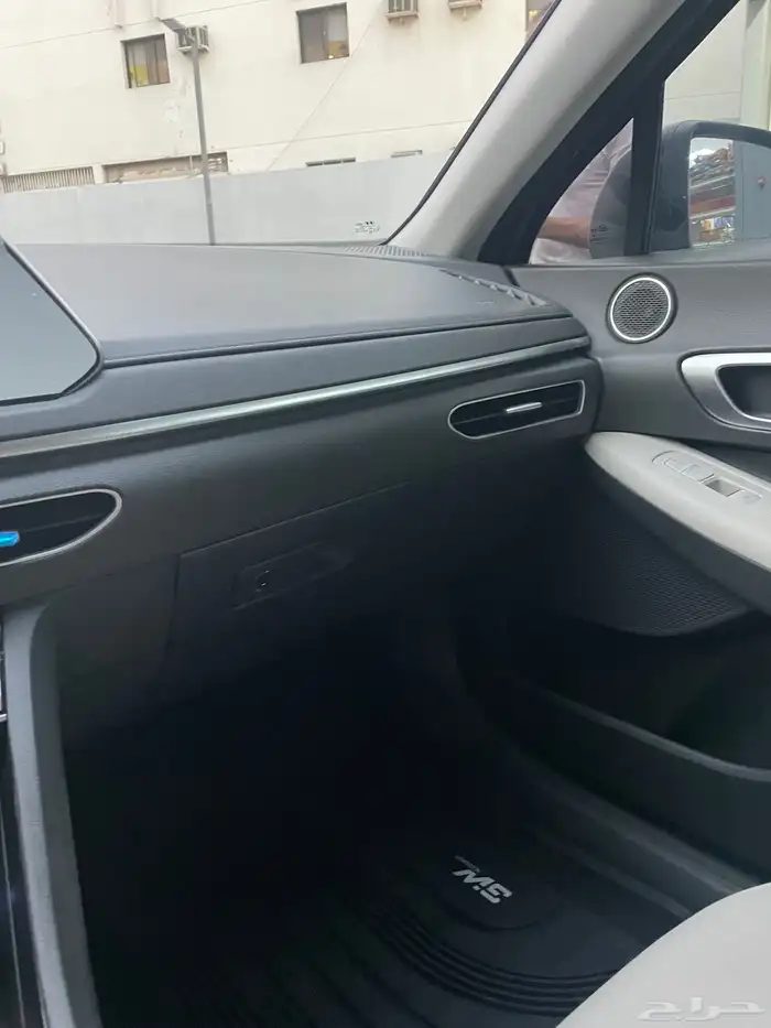 سوناتا 2020 ماشيه 139 الف فقط شرط للبيع 27