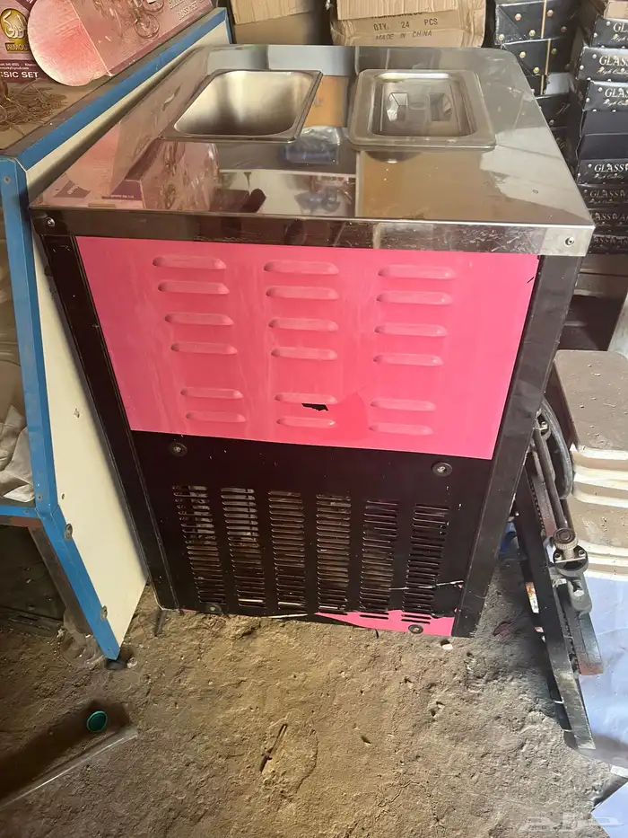 اغراض مطعم وكوفي 11