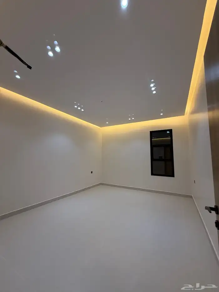 دور للبيع حي الشروق بالمربع الذهبي يمين فاخر شغل شخصي 32