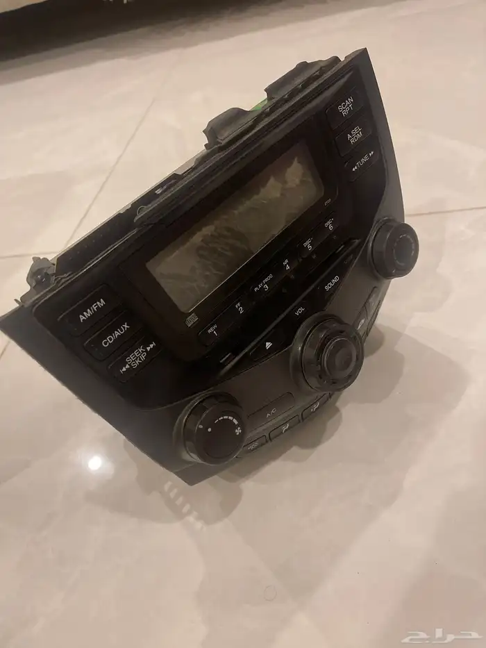 للبيع مسجل وكاله هوندا اكورد من 2003 الي 2007 0