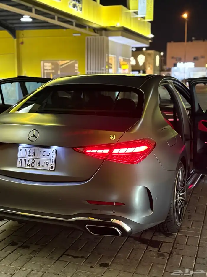 مرسيدس C300 2022 اعلى المواصفات جفالي 163 الف 0