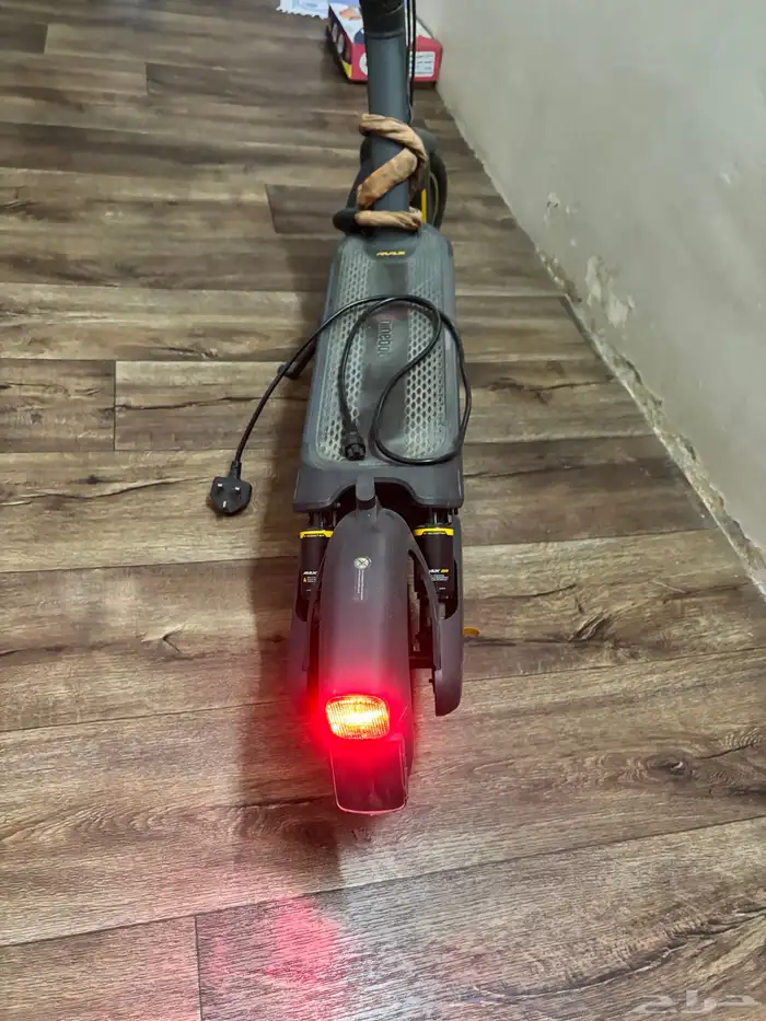 سكوتر ninebot maxG2 الأصلي 3