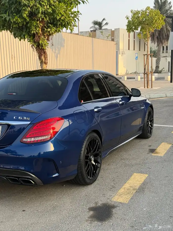 مرسيدس c63s 2016 فل كاربون 5