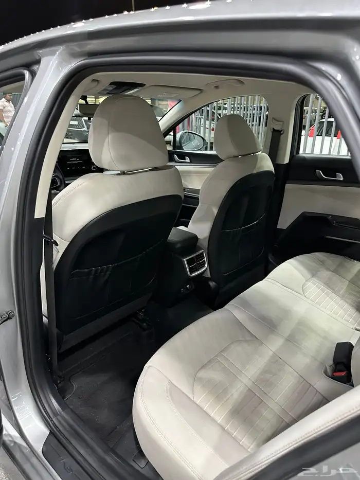 كيا K5 تيتانيوم 2022 محرك 2.5 لدى معرض(عبيد الرشيدي) 28