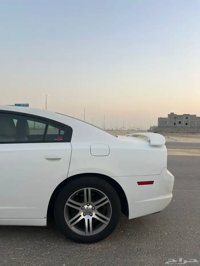 دوج تشارجر شبه وكالة اقبل بي البدل الي يناسبني 0