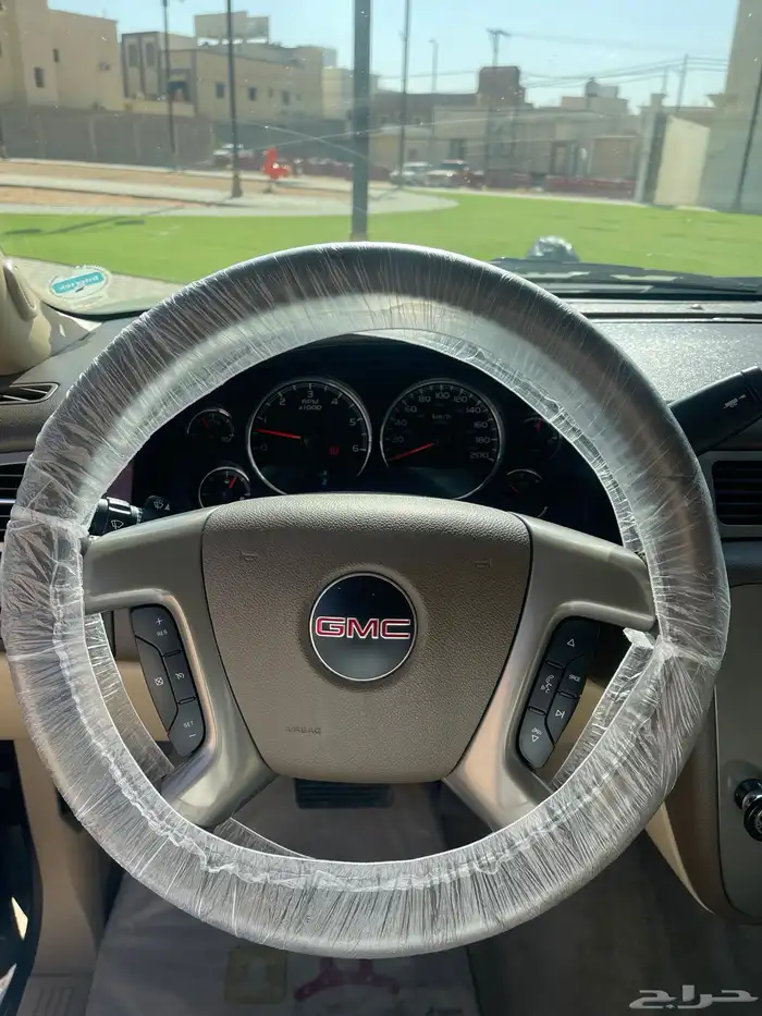 يوكن دبل قصير ( 2013 ) 25