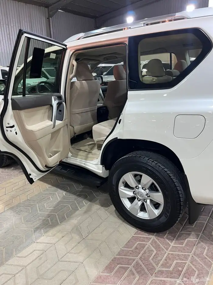 برادو 2023بنزين TXL3 محرك 6سلندر 24