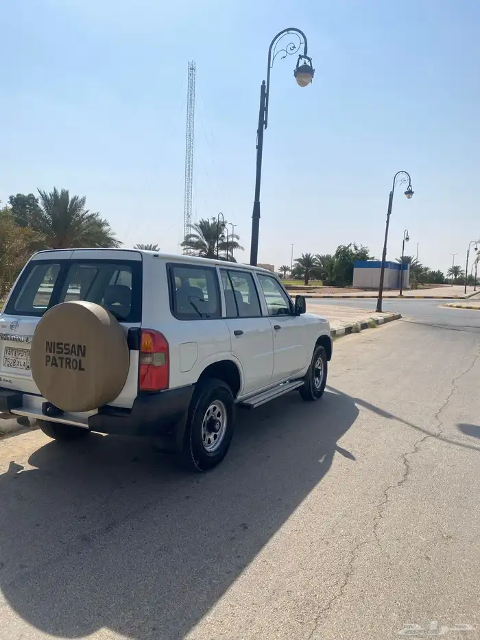 جيب سفاري 2006 حكومي سابقا 3