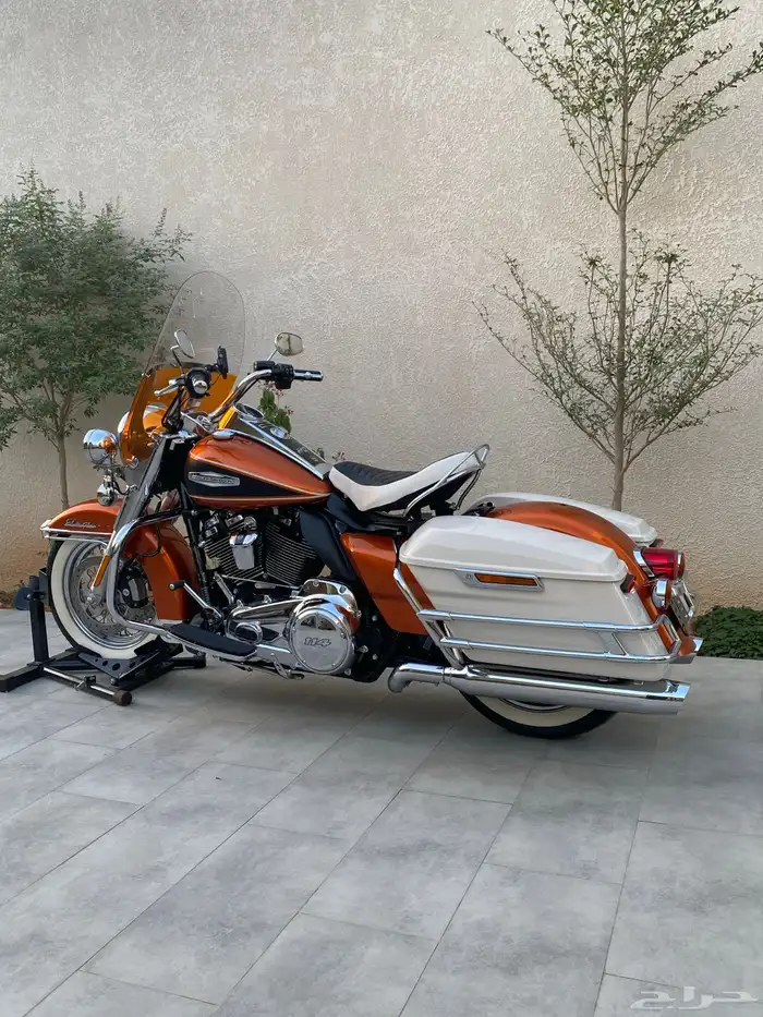 للبيع هارلي Highway King 2023 20
