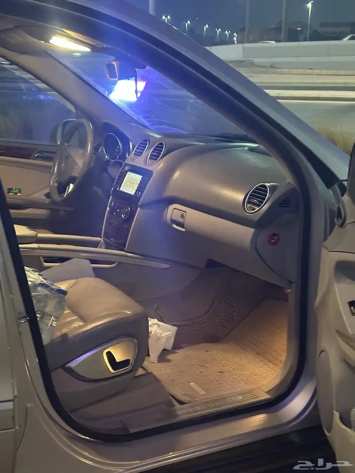 للبذل فقط ML350 قمة النظافه 2