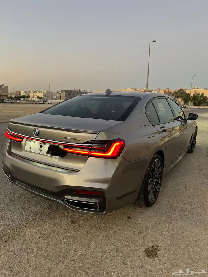 بي إم دبليو الفئة السابعة 730Li M-Kit 1