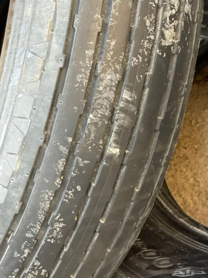 اربعه كفرات بوالين مكسس فتنامي شبه الجديد مقاس 16-900 18