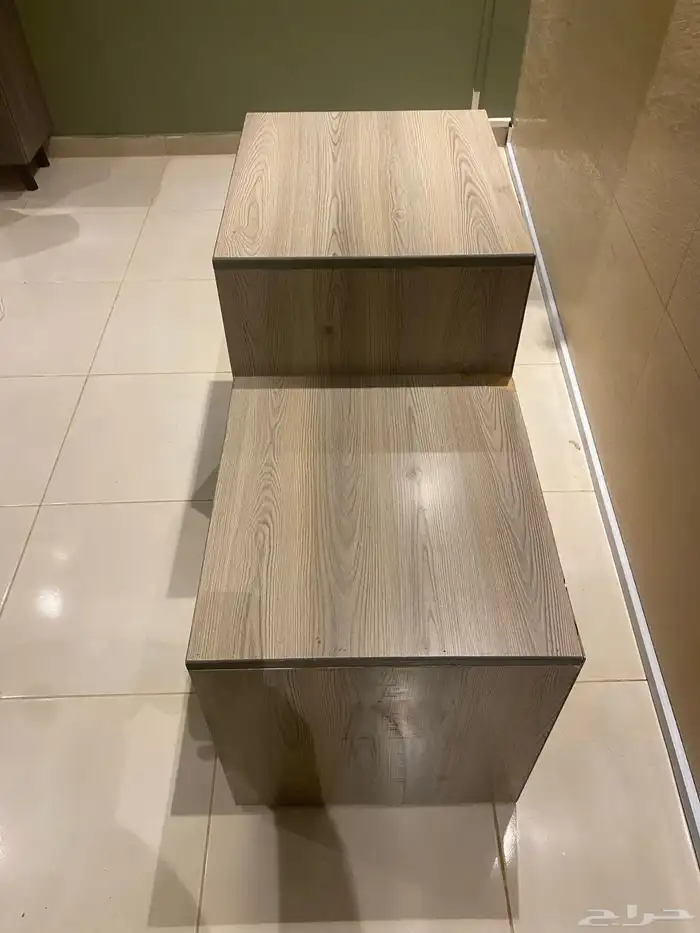 تسريحة او كمدينه طاولة 2