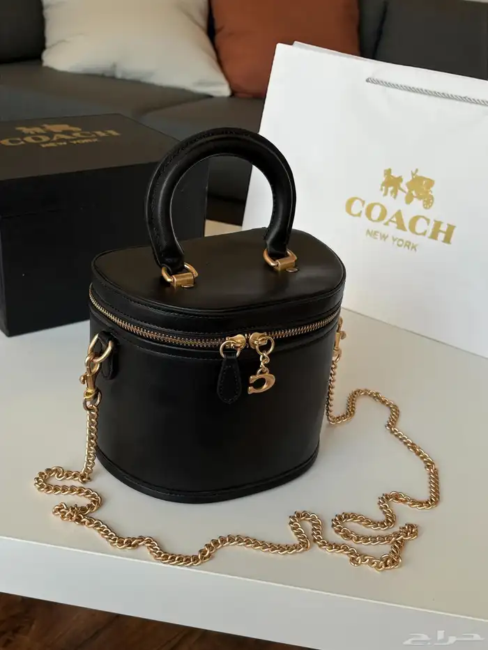 جديدنا شنطة كوتش بشكل مميز وناعم 3