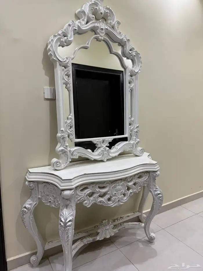 مدخلل او تستخدم كتسريحه ايضا 0