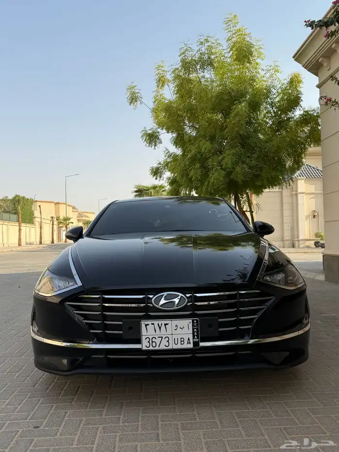 سوناتا 2020 اسود 5
