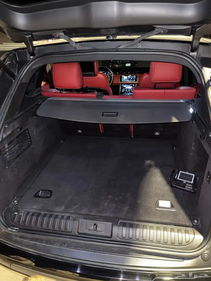 رنج روفر سبورت 6 سلندر سوبر تشارجHSE 10