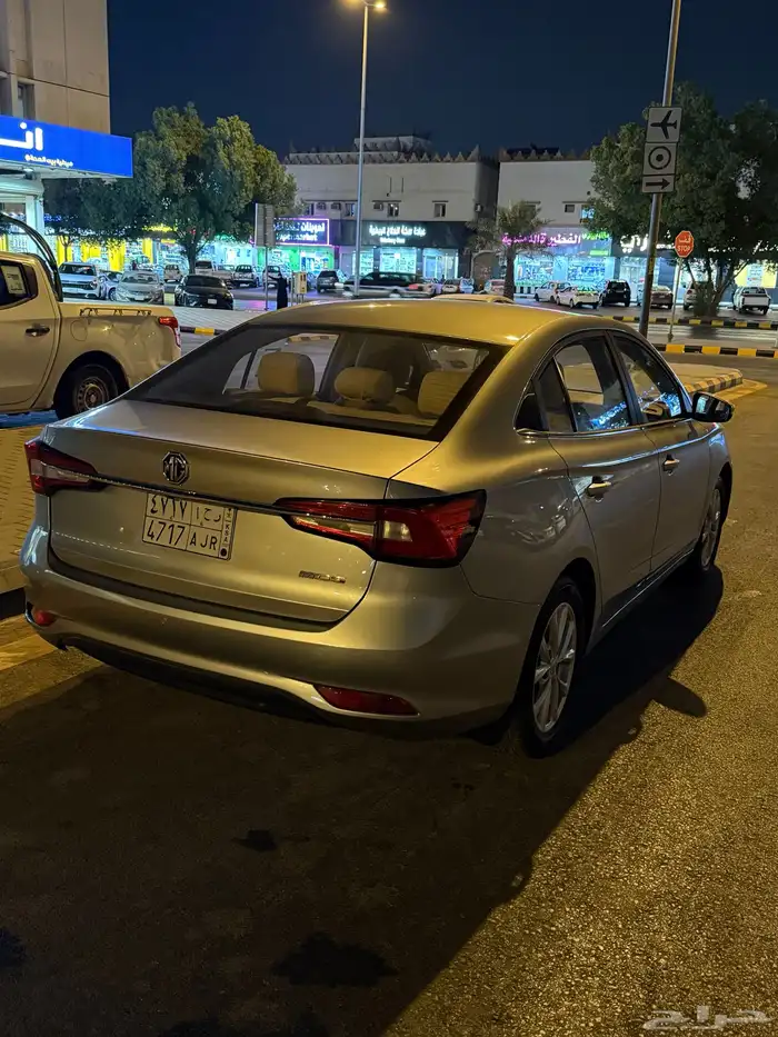 ام جي 5 2022 0