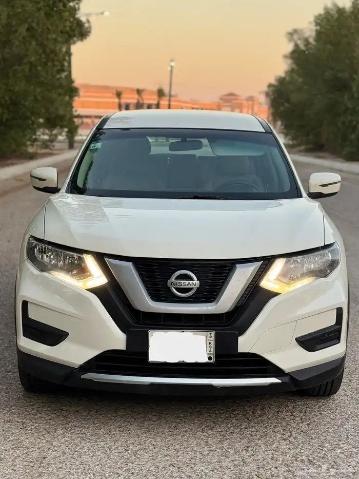 نيسان اكس تريل 2022 بدون دبل غايه للمستخدم 4