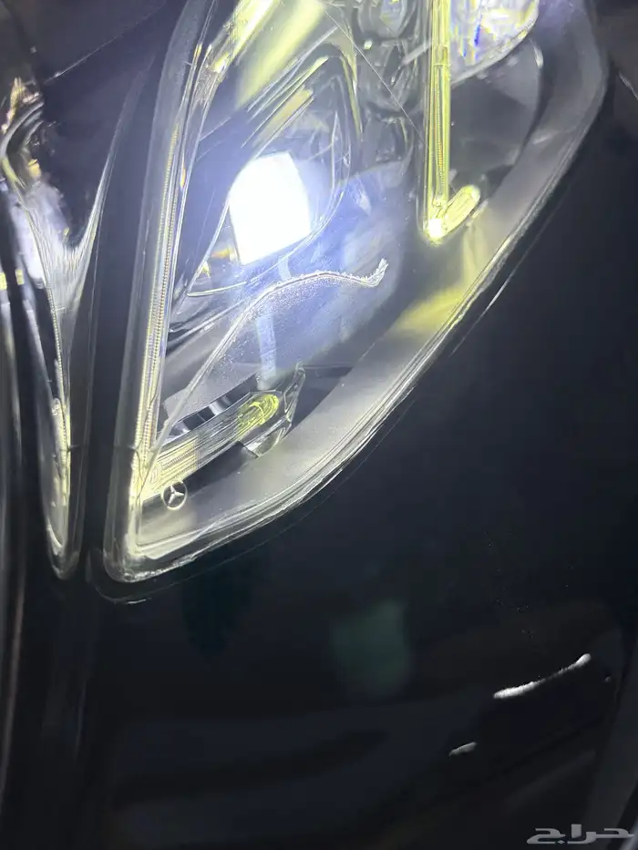 للبيع مرسيدس E300 نظيف جدا 16