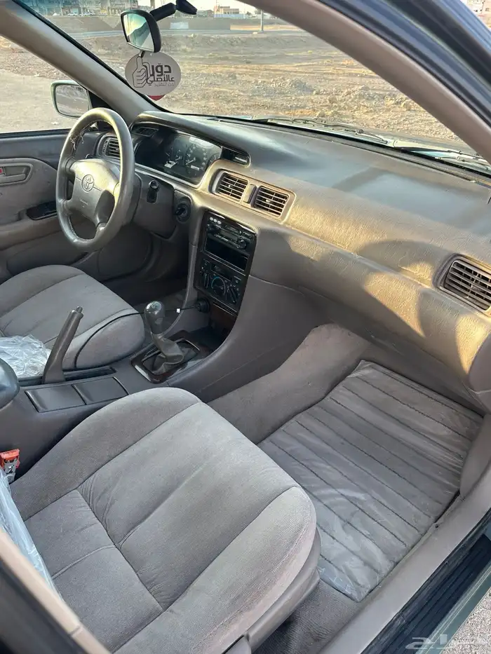 للبيع كامري 2000 22