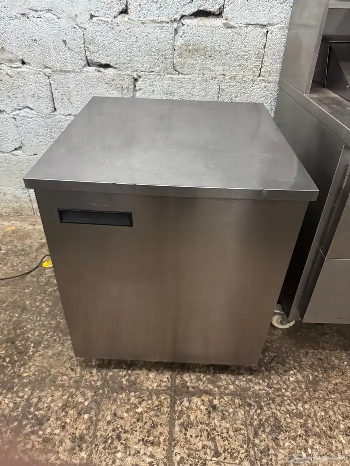 ثلاجة مطعم 35