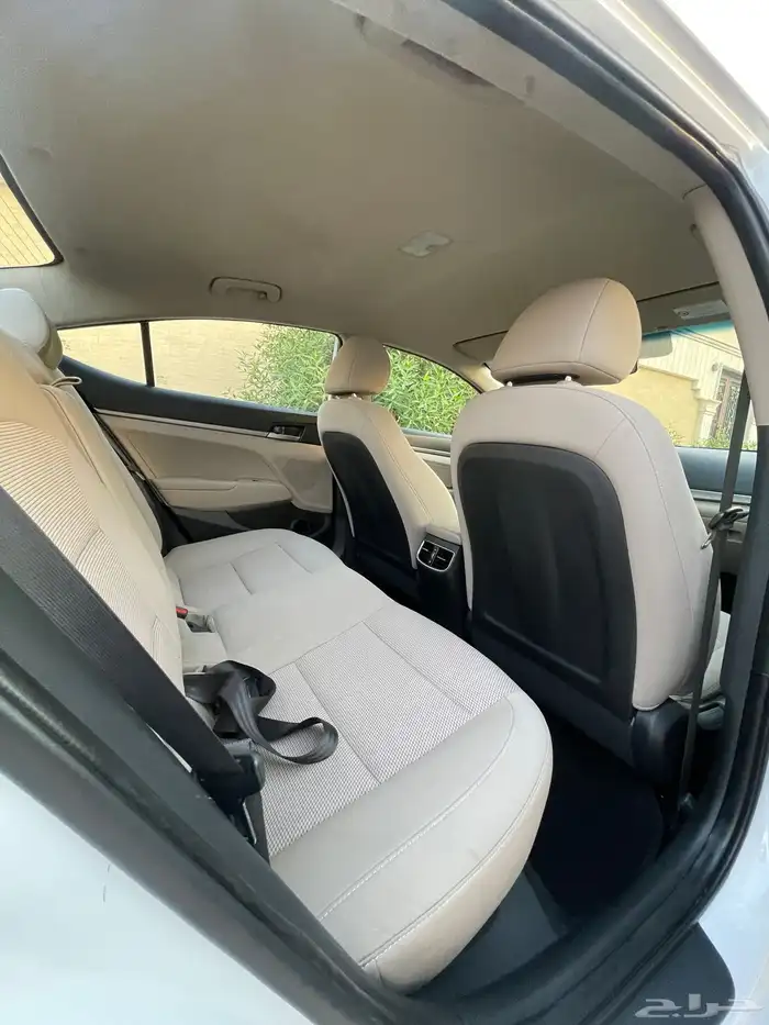 هونداي- إلنترا-2017- استاندر-بنزين- محرك-1600-سي سي 25