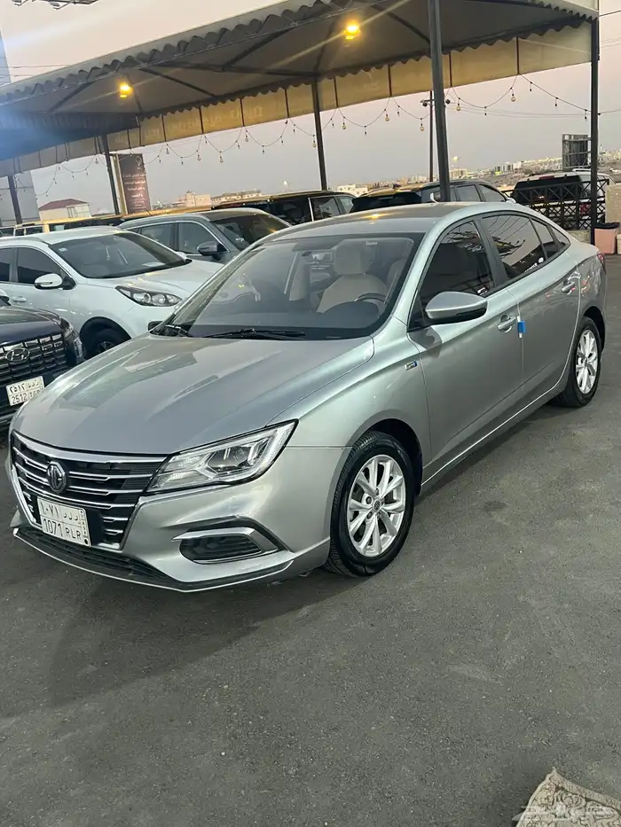 إم جي 5 موديل 2024 وكاله العداد 54000 كلم 0