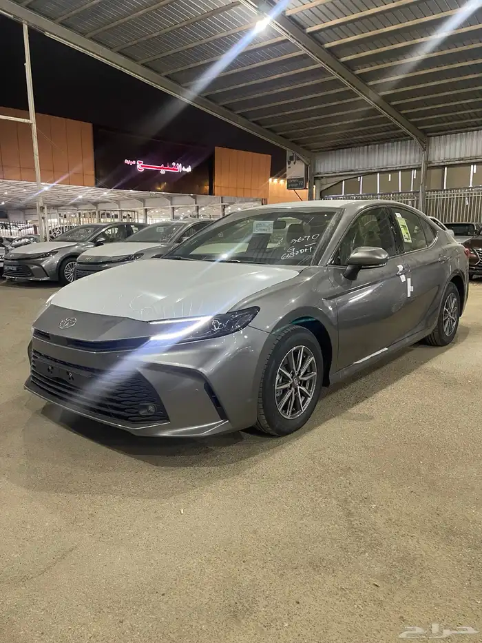 كامري تيتانيوم السعر 112000 0