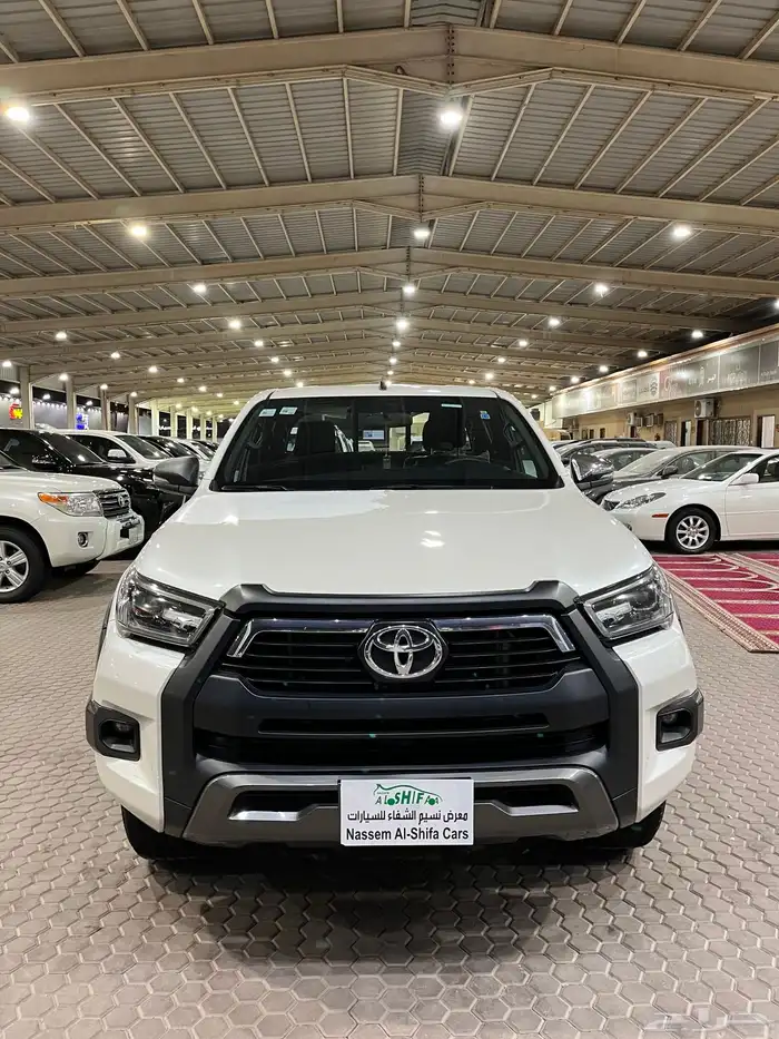 تويوتا هايلكس 6 سلندر ادفنشر عداد قليل 0