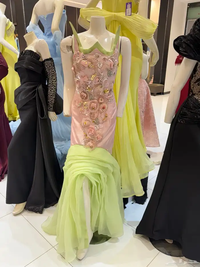 فستان زواج تفصيل للبيع 1