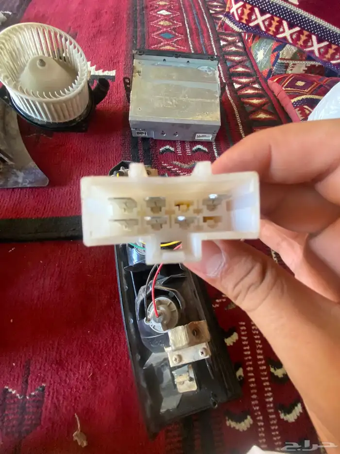 سلام عليكم ديكورات ددسن وقطاع غيار وكاله ونضيفه 31