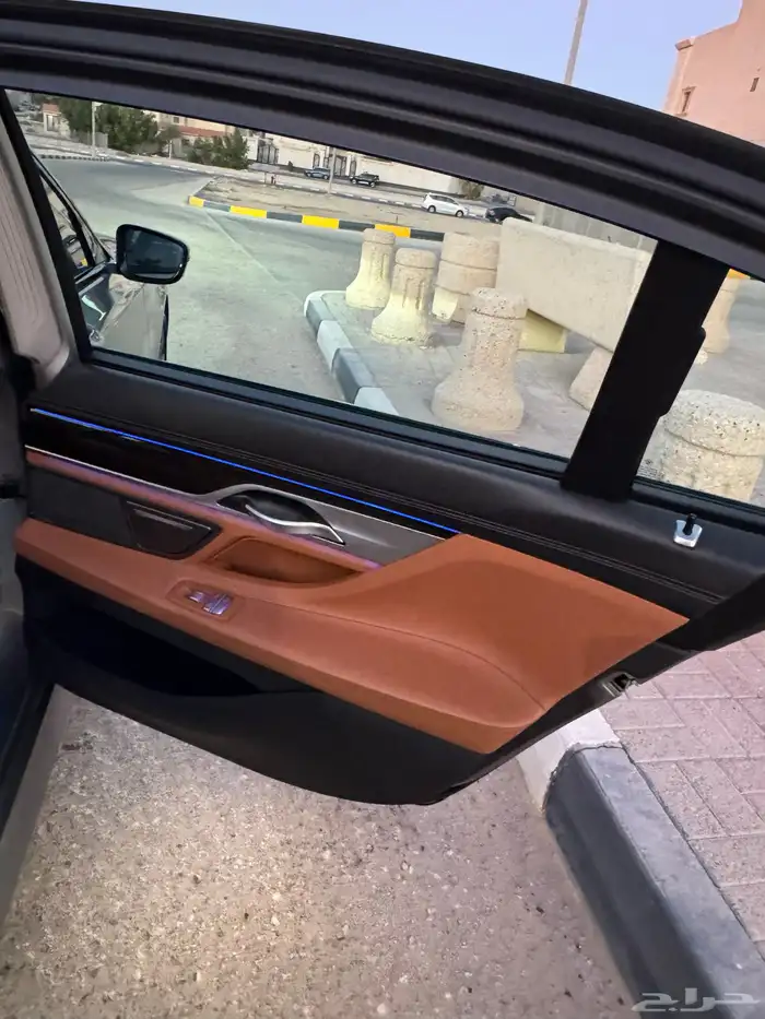 بي إم دبليو الفئة السابعة 730Li M-Kit 23