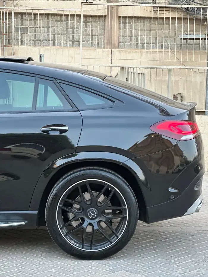 للبيع مرسيدس GLE53 موديل 2022 نايت بكج 4