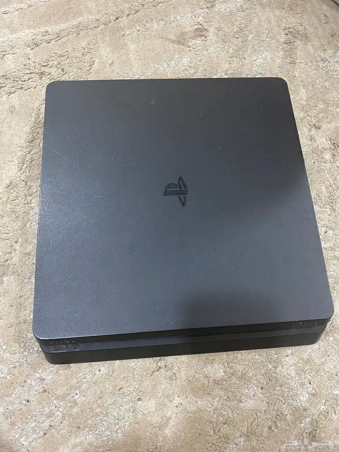 سوني فور مع يد اصليه ومع شريط فيفا25 0