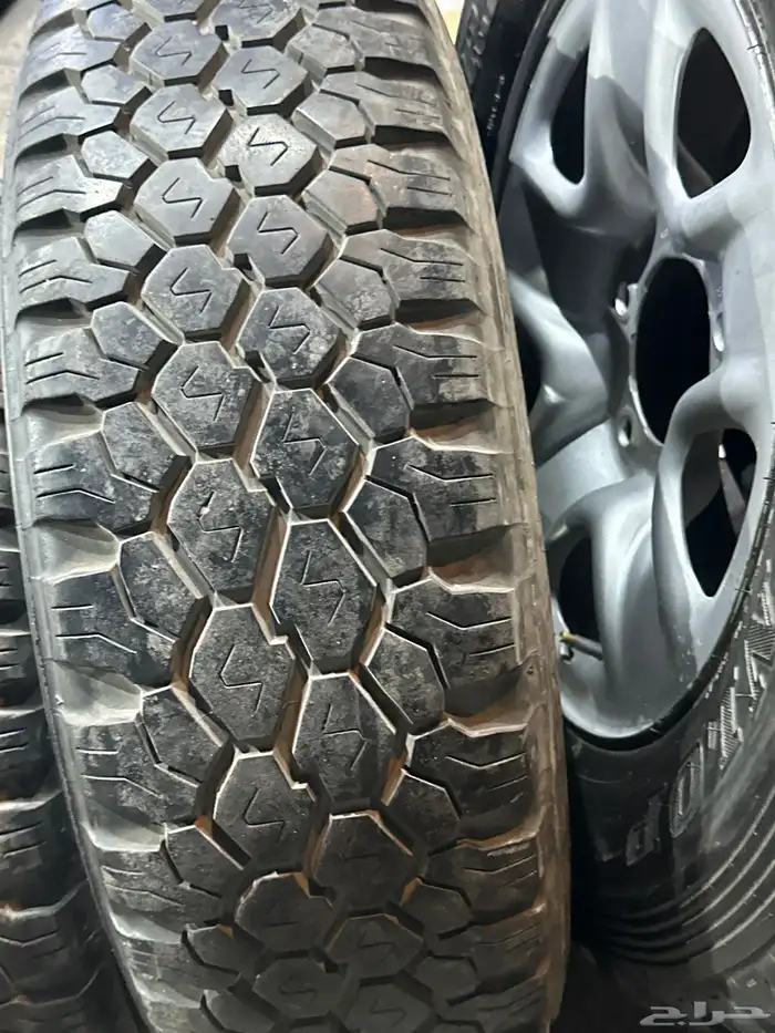 جنوط ديازل وكاله مع كفرات دنلوب لبنه وكاله مقاس 17 جيب 30