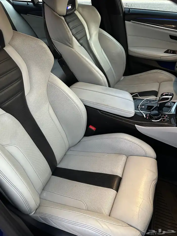 للبيع Bmw m5f90 0