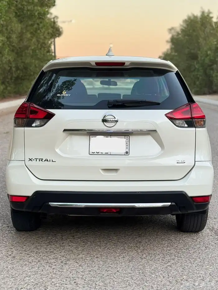 نيسان اكس تريل 2022 بدون دبل غايه للمستخدم 10