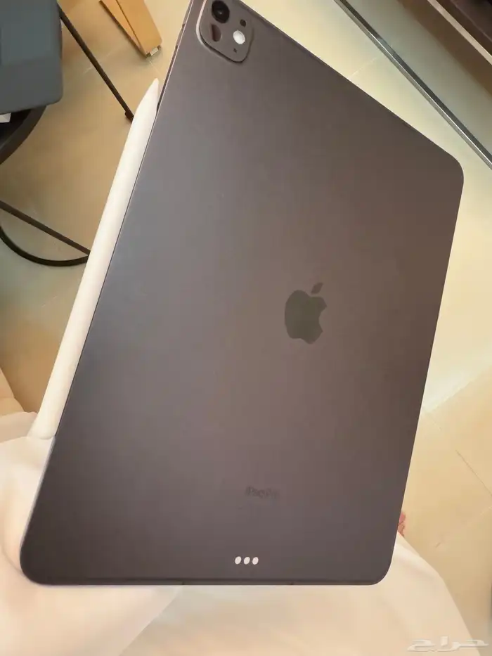 ايباد برو 13 M4 1