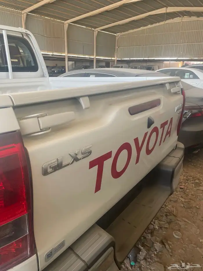 هايلوكس غمارتين خليجي دبل بنزين موديل 2019 3