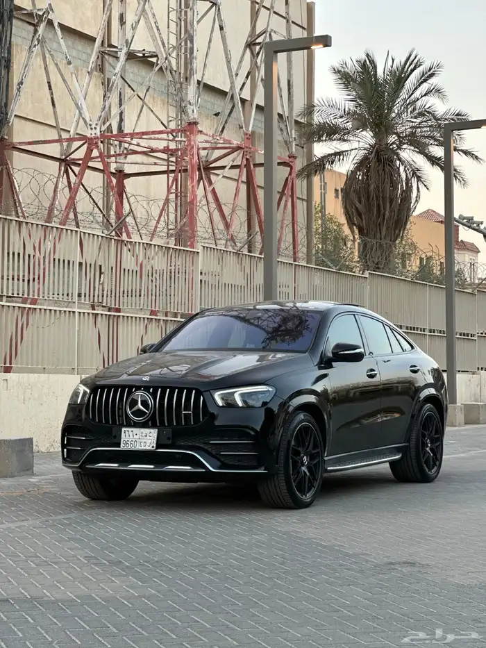 للبيع مرسيدس GLE53 موديل 2022 نايت بكج 1