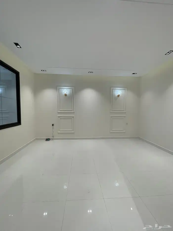 للبيع ادوار ارضيه وشقق علويه حى المعارض خميس مشيط 8