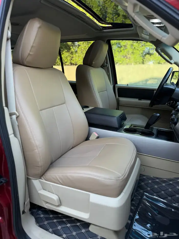 Ford Expedition XLT 2016 25