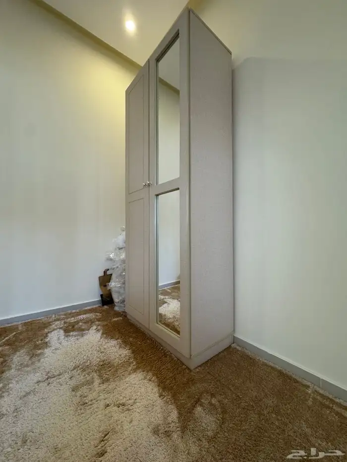 دولاب خشبي 0