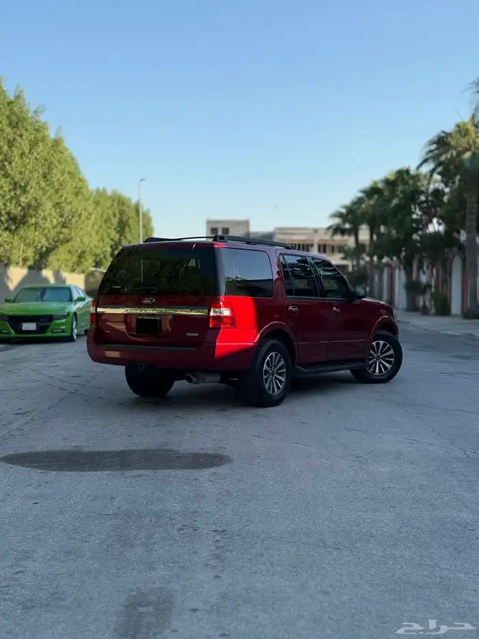 Ford Expedition XLT 2016 37