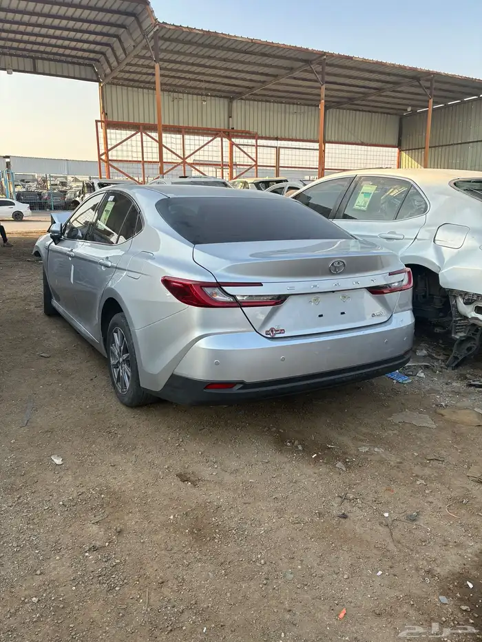 كامري 2025 تشليح قطع غيار هايبرد 3