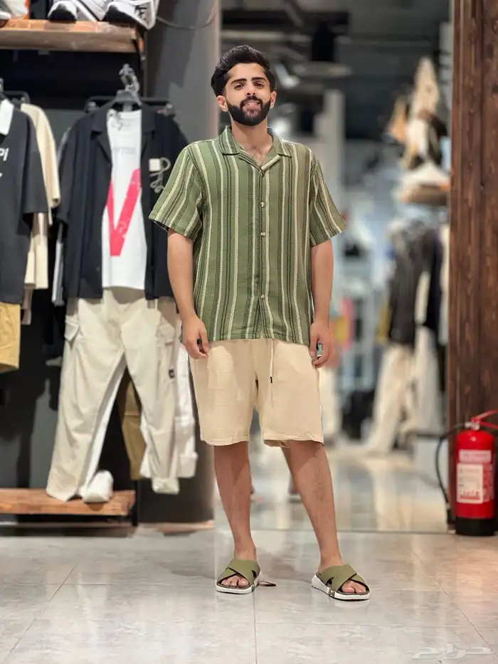 مودل  ممثل  مقدم مناسبات ومذيع   محاور بودكاست 8