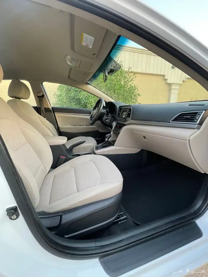 هونداي- إلنترا-2017- استاندر-بنزين- محرك-1600-سي سي 23